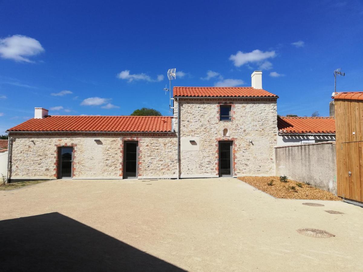 LA BORDERIE - MAISON DES RANDONNEES - Gîte de groupe Vairé Extérieur photo