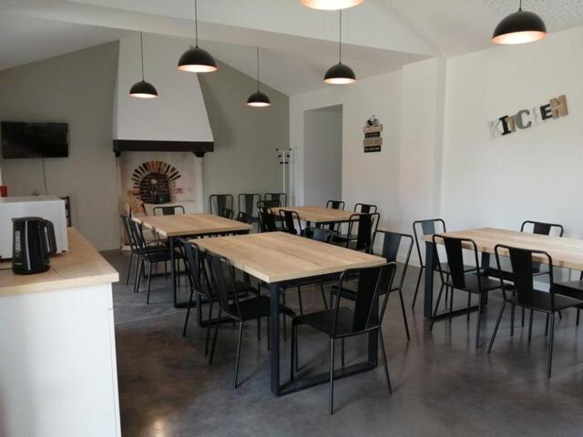 LA BORDERIE - MAISON DES RANDONNEES - Gîte de groupe Vairé Extérieur photo