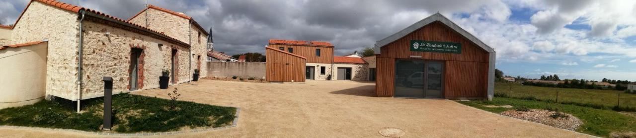 LA BORDERIE - MAISON DES RANDONNEES - Gîte de groupe Vairé Chambre photo